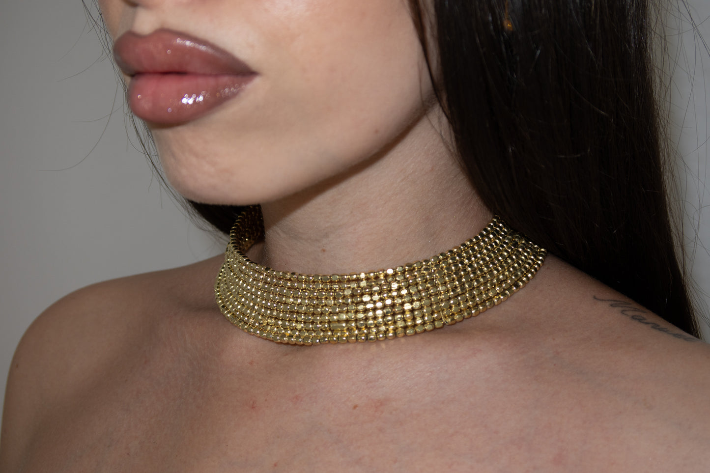 Choker Mahira Dorado