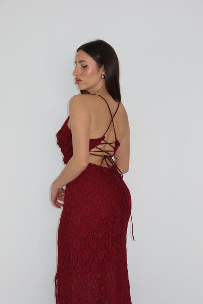 Vestido bordeaux de Delhi