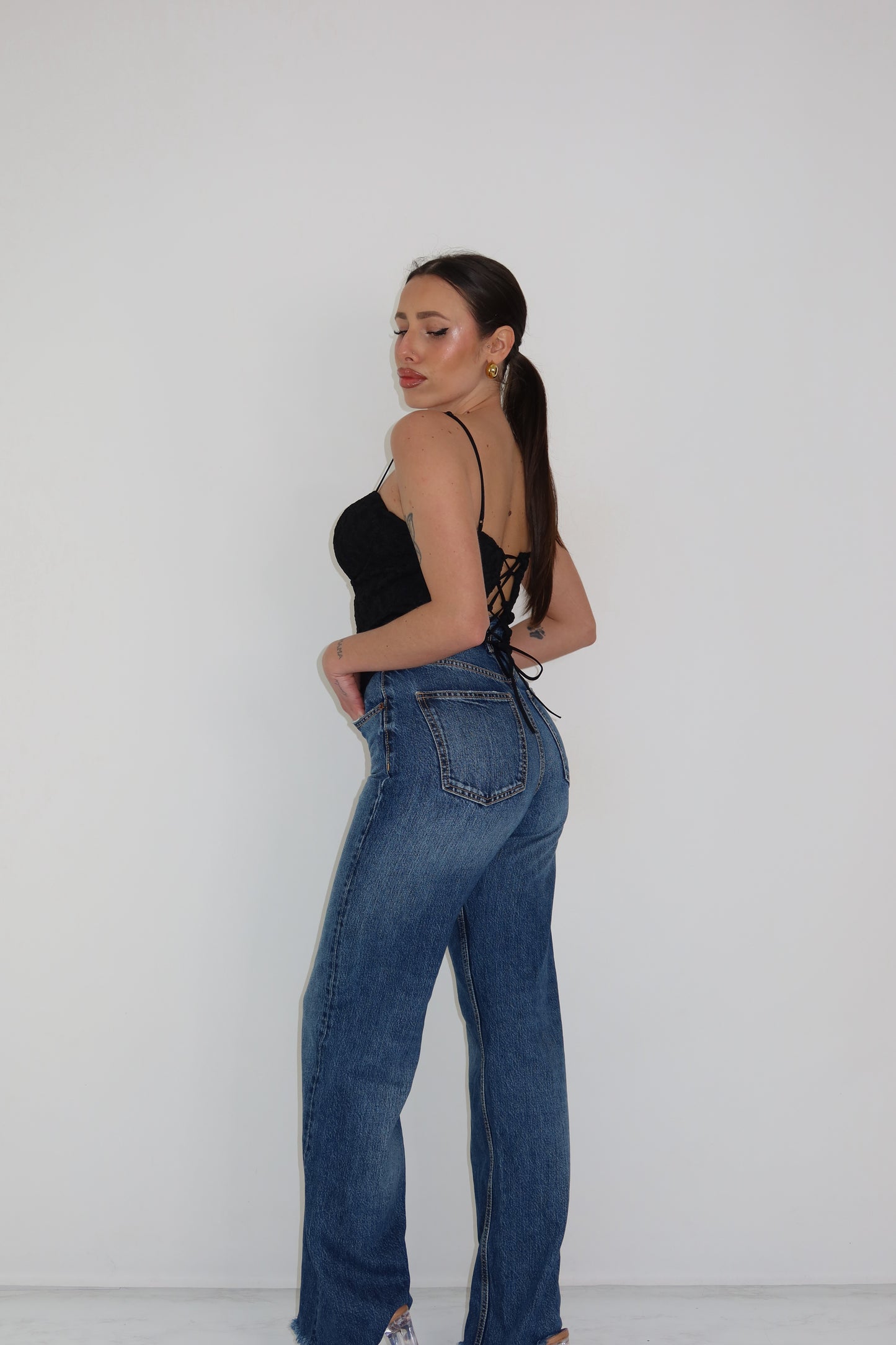 Top Iza Negro