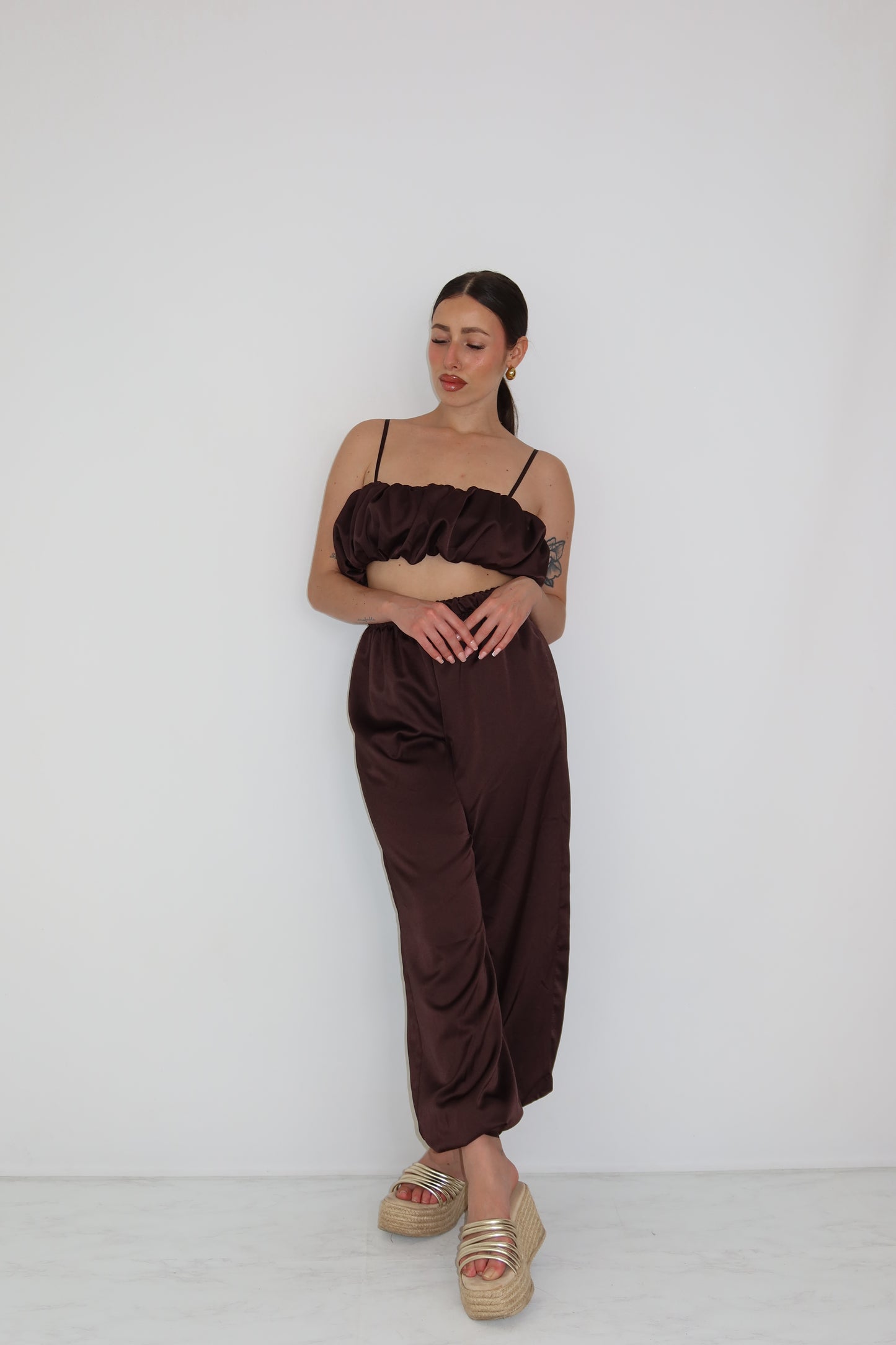 Conjunto Evania Marrón