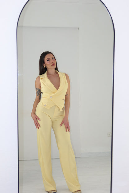 Conjunto Loila Amarillo